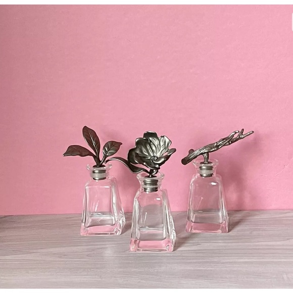 3 Piece Vanity Set Pewter Stoppers with Square Glass Decanter Bottles. - Picture 2 of 6